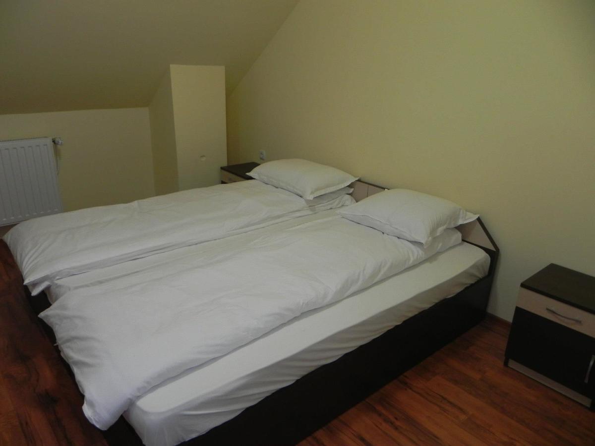 Motel Fogado Cristuru Secuiesc Zimmer foto